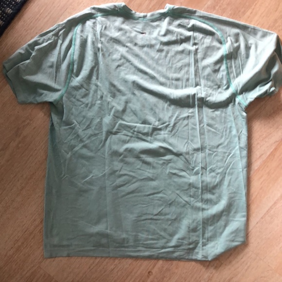 Lululemon Metal Vent Tech Aqua XXL Short Sleeve - Picture 3 of 4